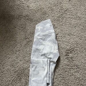 Lululemon Athletica Gray Camo Leggings